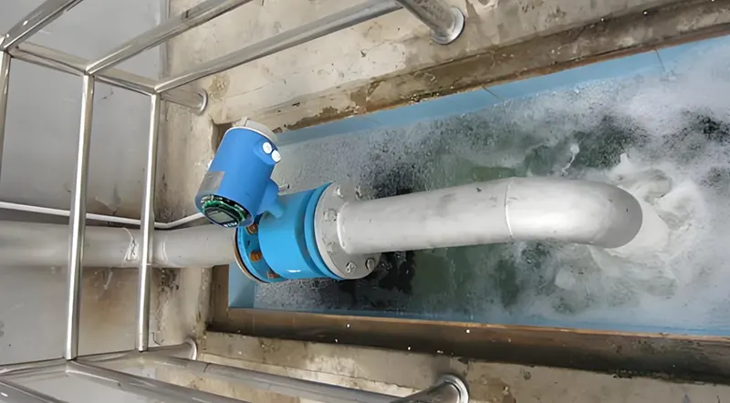 Wastewater flow measured by magmeter Wastewater flow measured by magmeter