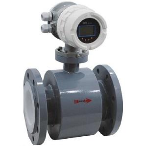 Compact converter mag flow meter