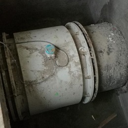 Slurry flow meter