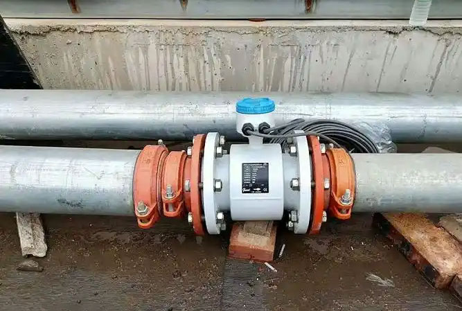 مقياس التدفق المغناطيسي 6 بوصة