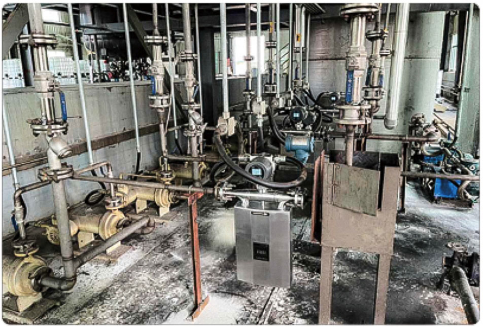 Coriolis Mass Flowmeter for Chemical Engineering Applications