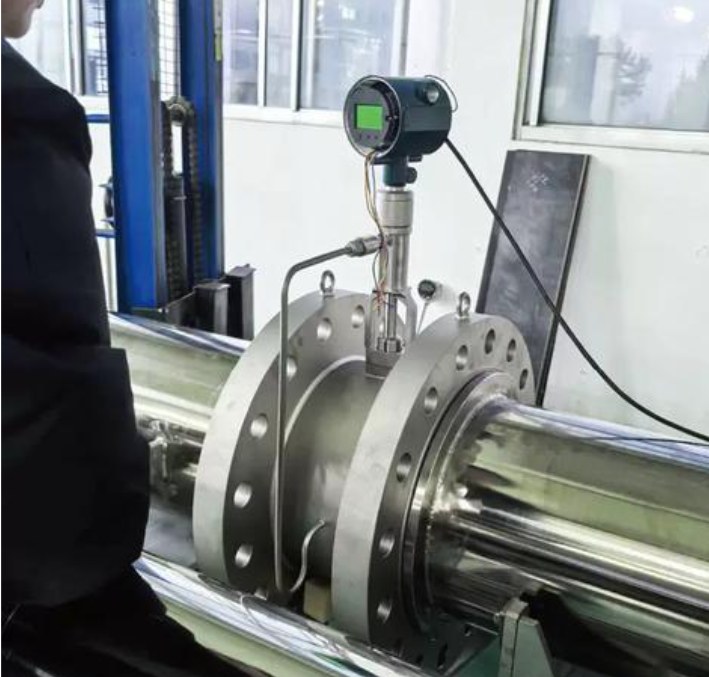typical 8 vortex meter installation on steam header